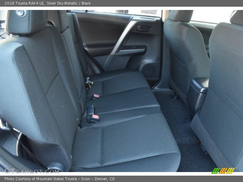 Silver Sky Metallic / Black 2018 Toyota RAV4 LE