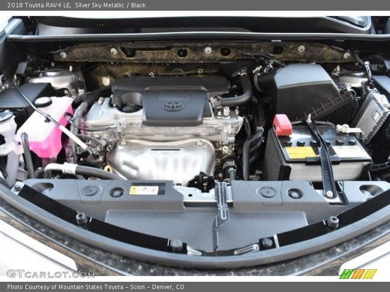 Silver Sky Metallic / Black 2018 Toyota RAV4 LE