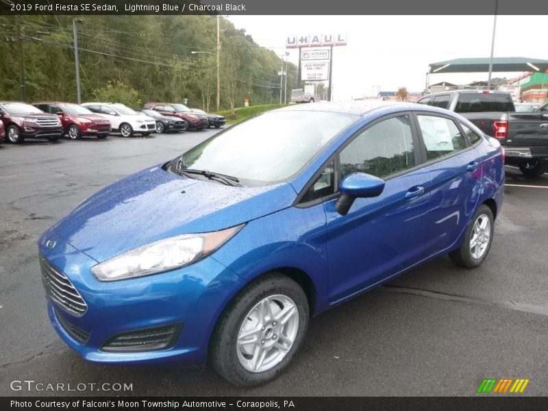  2019 Fiesta SE Sedan Lightning Blue