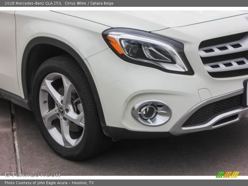 Cirrus White / Sahara Beige 2018 Mercedes-Benz GLA 250