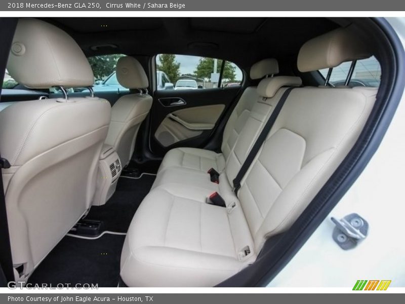 Cirrus White / Sahara Beige 2018 Mercedes-Benz GLA 250