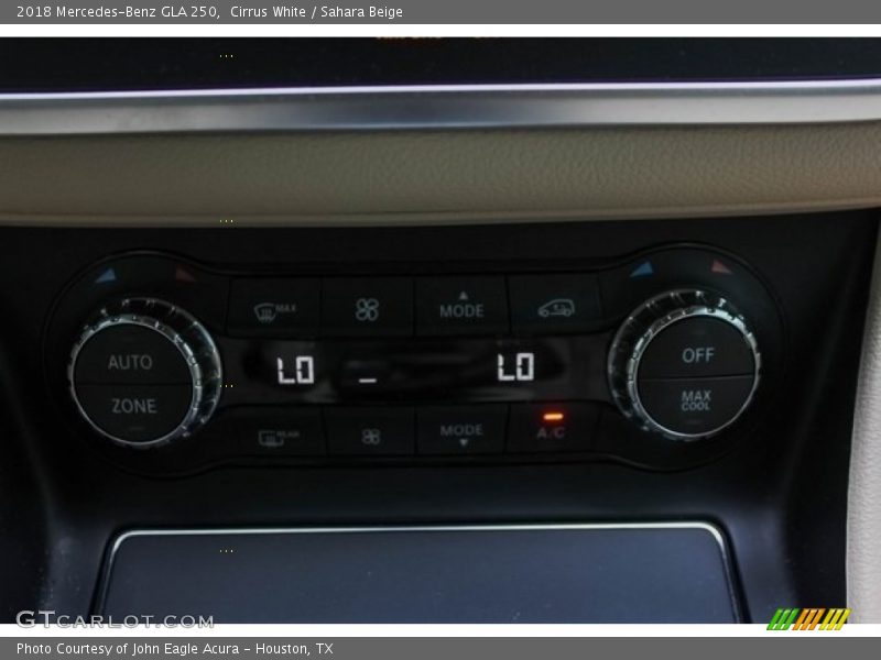 Cirrus White / Sahara Beige 2018 Mercedes-Benz GLA 250