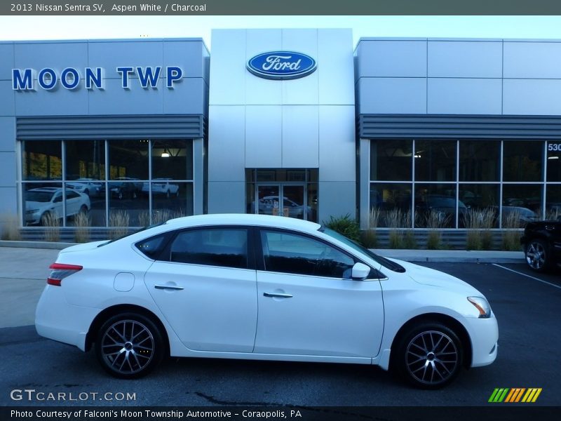 Aspen White / Charcoal 2013 Nissan Sentra SV