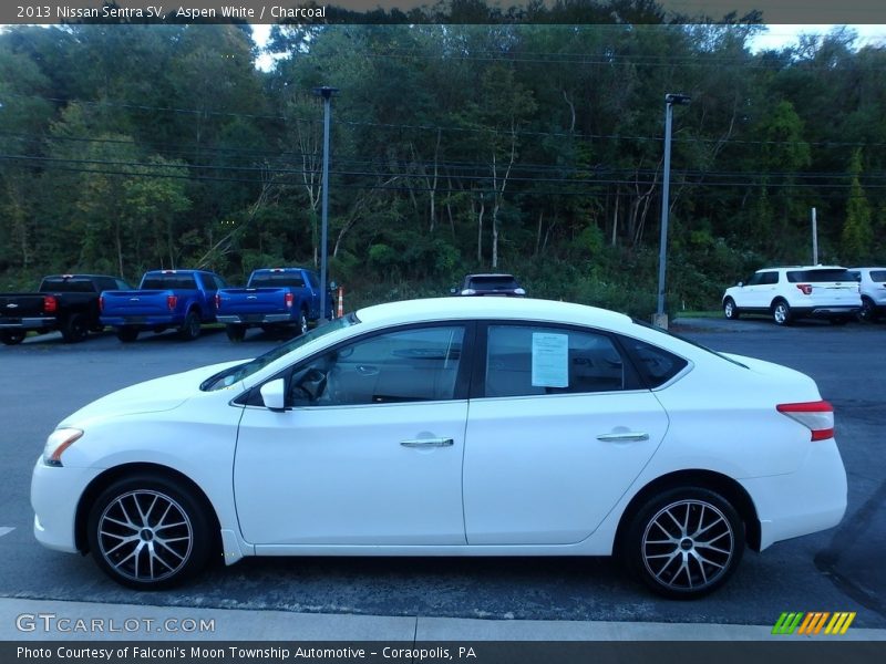 Aspen White / Charcoal 2013 Nissan Sentra SV