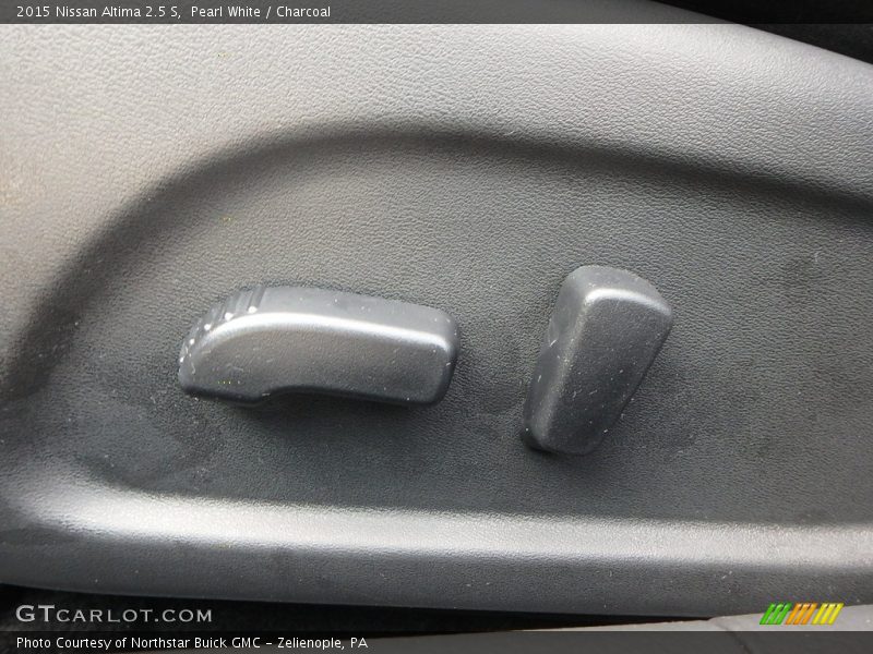 Pearl White / Charcoal 2015 Nissan Altima 2.5 S