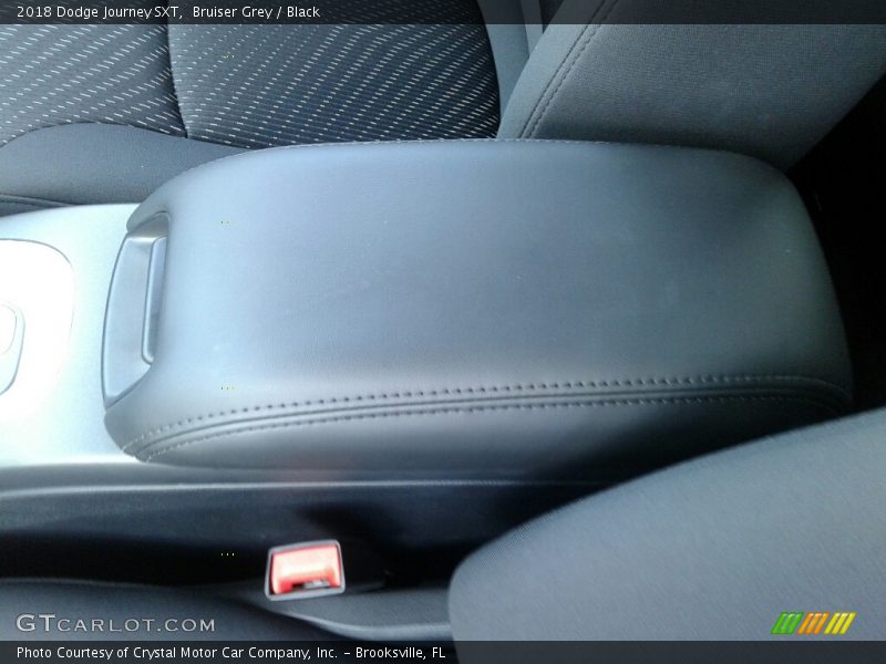 Bruiser Grey / Black 2018 Dodge Journey SXT