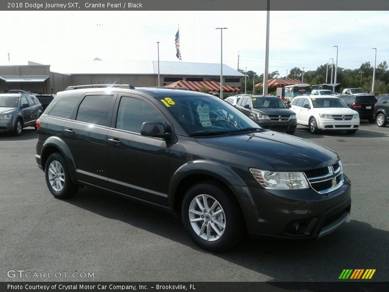 Granite Pearl / Black 2018 Dodge Journey SXT