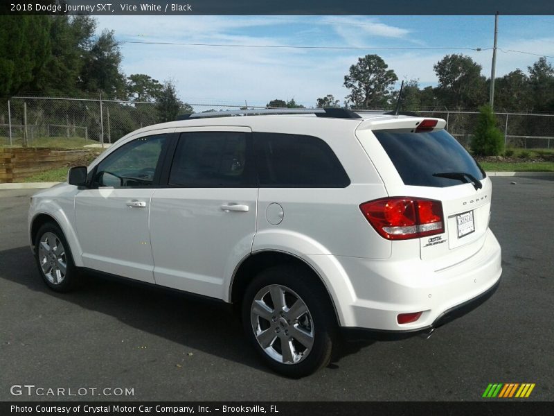 Vice White / Black 2018 Dodge Journey SXT