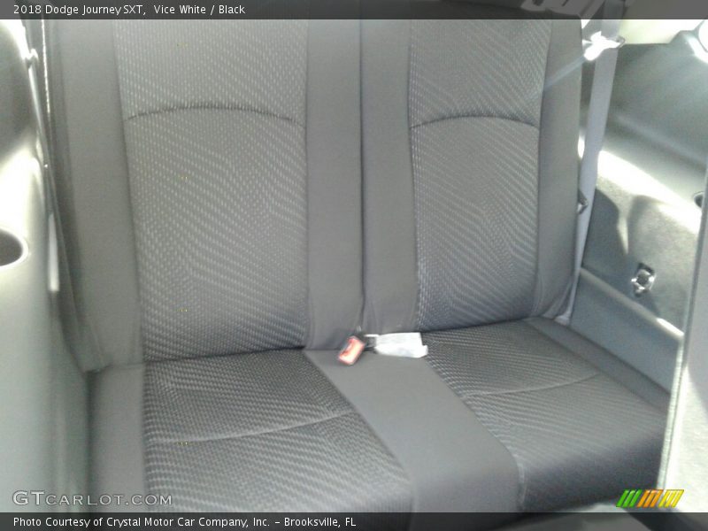 Vice White / Black 2018 Dodge Journey SXT