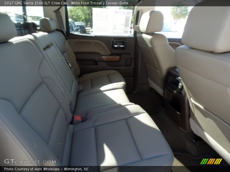 White Frost Tricoat / Cocoa/­Dune 2017 GMC Sierra 1500 SLT Crew Cab