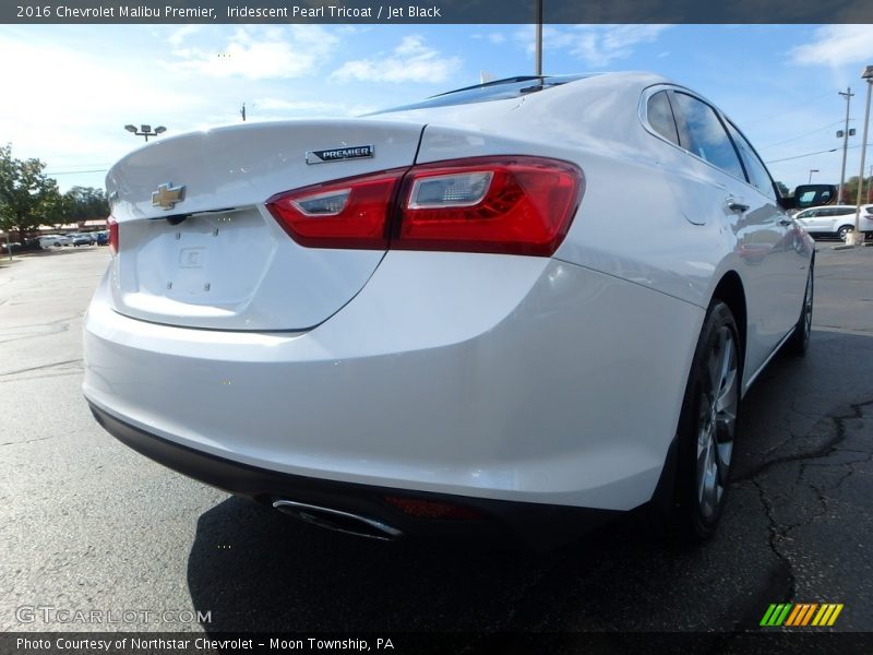 Iridescent Pearl Tricoat / Jet Black 2016 Chevrolet Malibu Premier