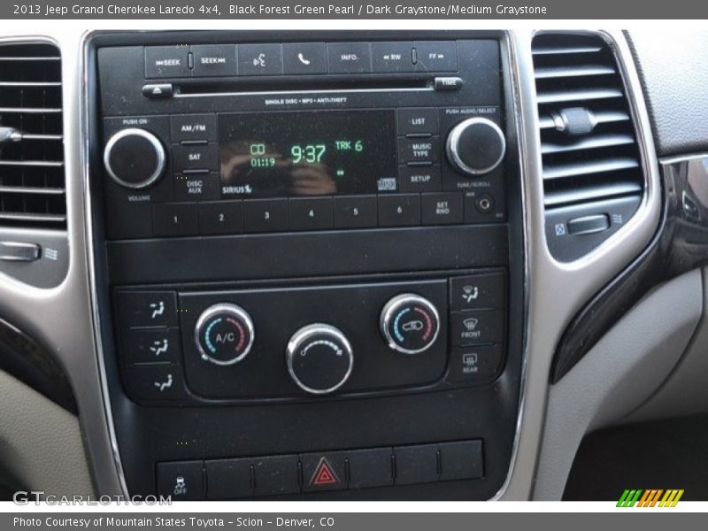 Black Forest Green Pearl / Dark Graystone/Medium Graystone 2013 Jeep Grand Cherokee Laredo 4x4