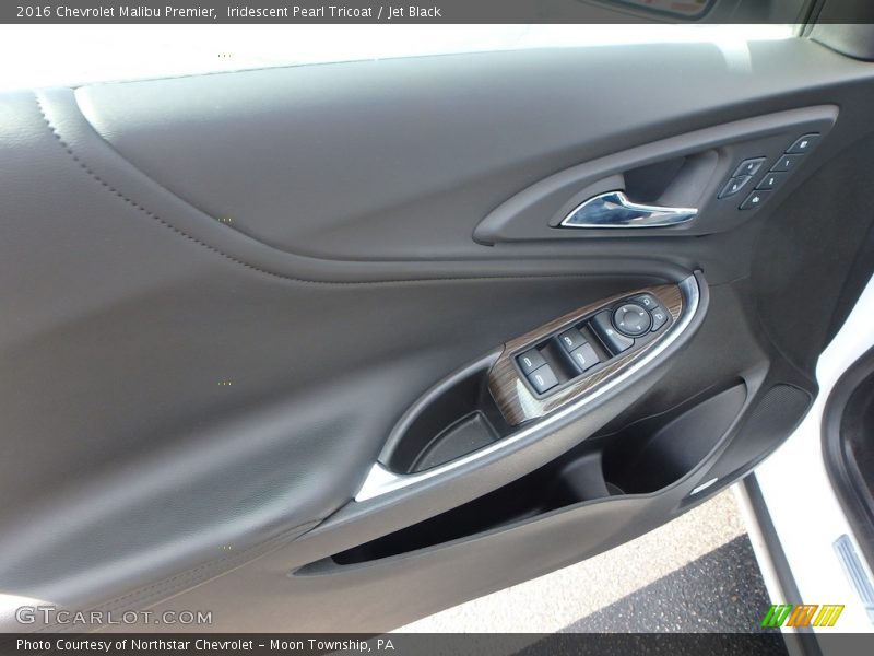 Iridescent Pearl Tricoat / Jet Black 2016 Chevrolet Malibu Premier