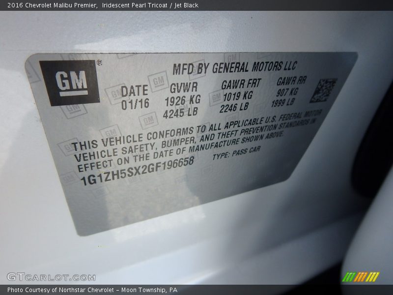 Iridescent Pearl Tricoat / Jet Black 2016 Chevrolet Malibu Premier
