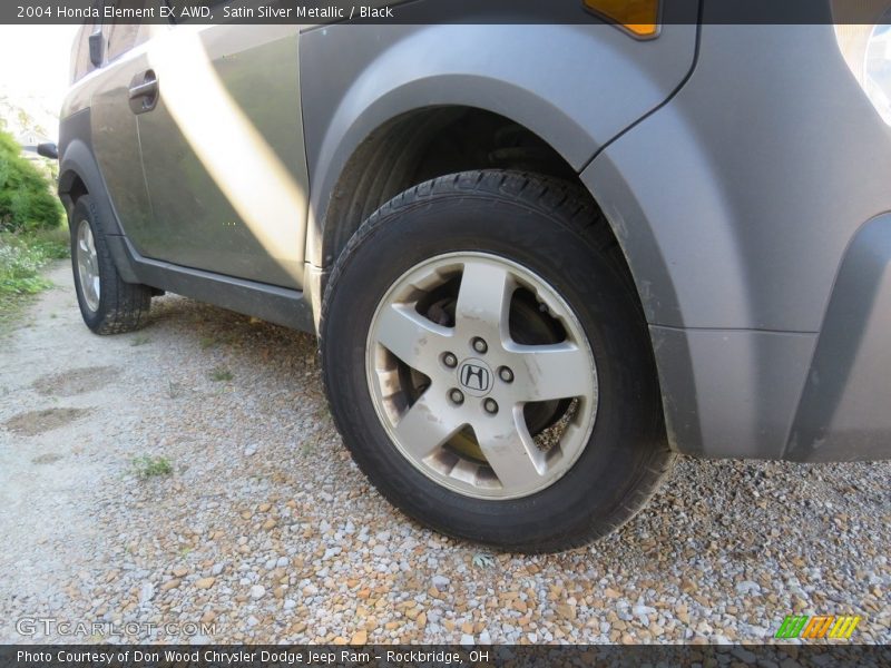 Satin Silver Metallic / Black 2004 Honda Element EX AWD