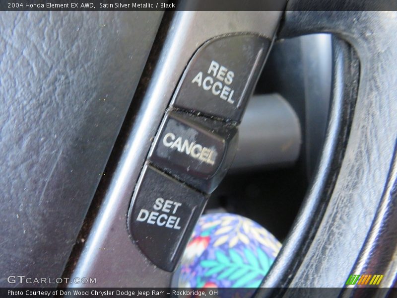 Satin Silver Metallic / Black 2004 Honda Element EX AWD