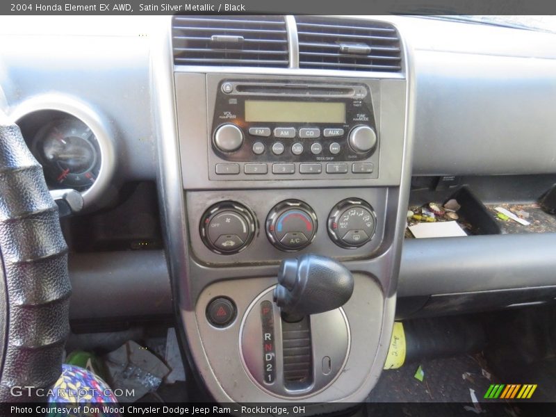 Satin Silver Metallic / Black 2004 Honda Element EX AWD