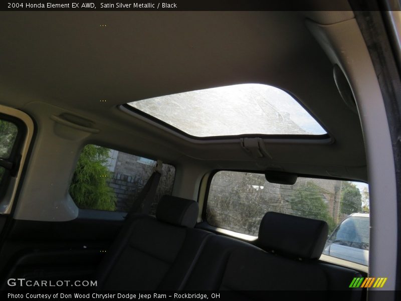 Satin Silver Metallic / Black 2004 Honda Element EX AWD
