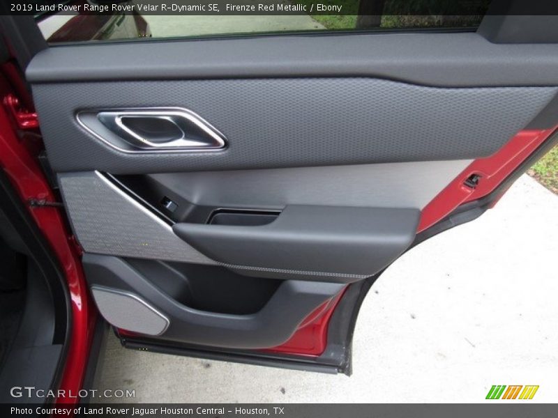 Door Panel of 2019 Range Rover Velar R-Dynamic SE