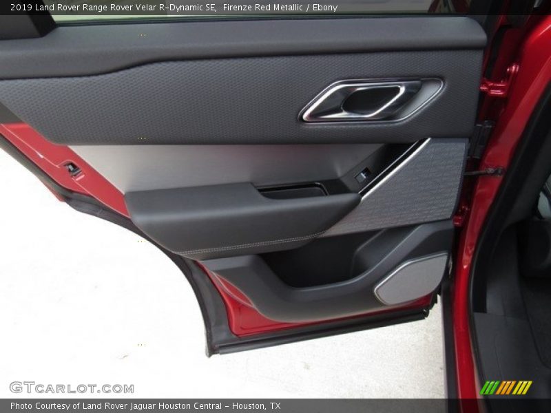 Door Panel of 2019 Range Rover Velar R-Dynamic SE