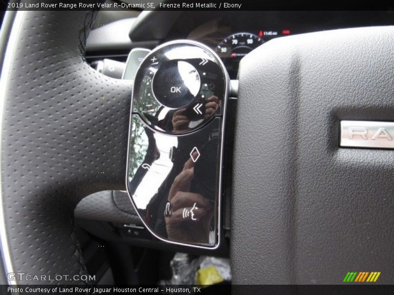  2019 Range Rover Velar R-Dynamic SE Steering Wheel