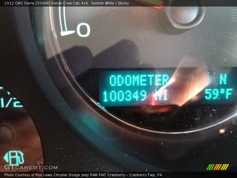 Summit White / Ebony 2012 GMC Sierra 2500HD Denali Crew Cab 4x4