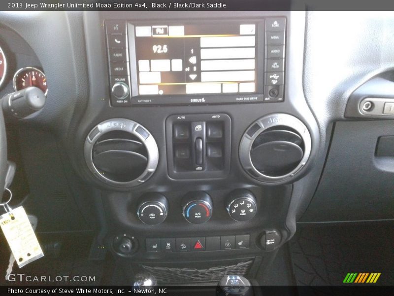 Black / Black/Dark Saddle 2013 Jeep Wrangler Unlimited Moab Edition 4x4