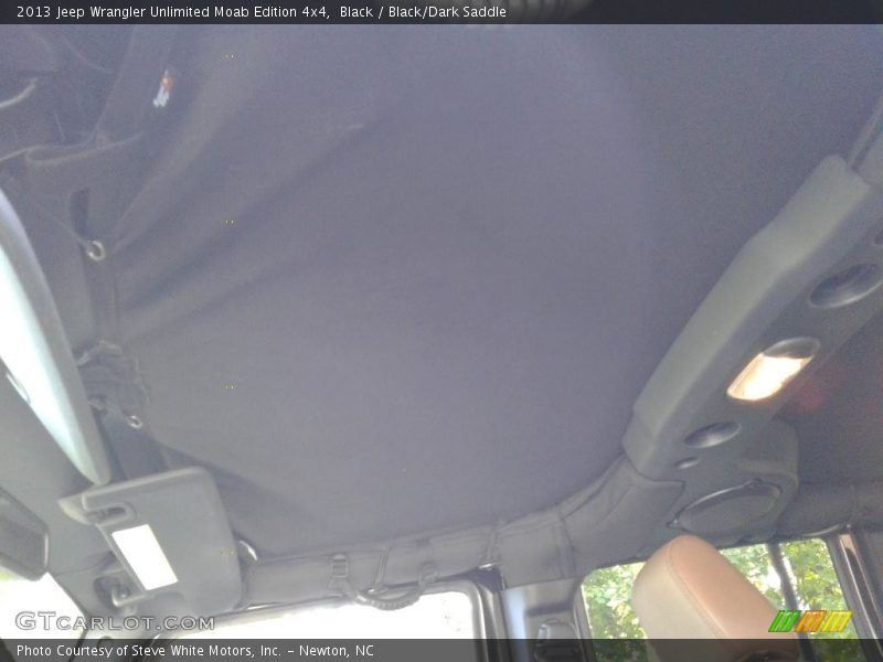 Black / Black/Dark Saddle 2013 Jeep Wrangler Unlimited Moab Edition 4x4
