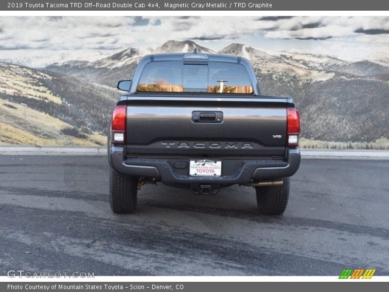 Magnetic Gray Metallic / TRD Graphite 2019 Toyota Tacoma TRD Off-Road Double Cab 4x4