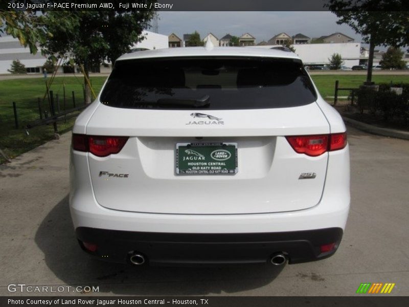 Fuji White / Ebony 2019 Jaguar F-PACE Premium AWD