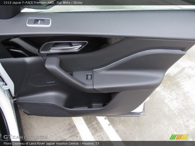 Fuji White / Ebony 2019 Jaguar F-PACE Premium AWD