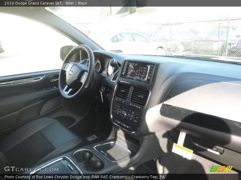 Billet / Black 2019 Dodge Grand Caravan SXT