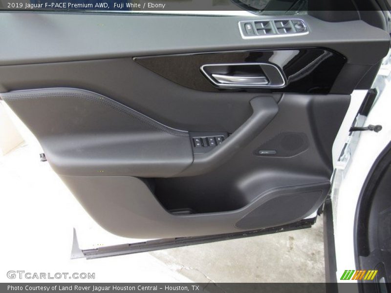 Fuji White / Ebony 2019 Jaguar F-PACE Premium AWD