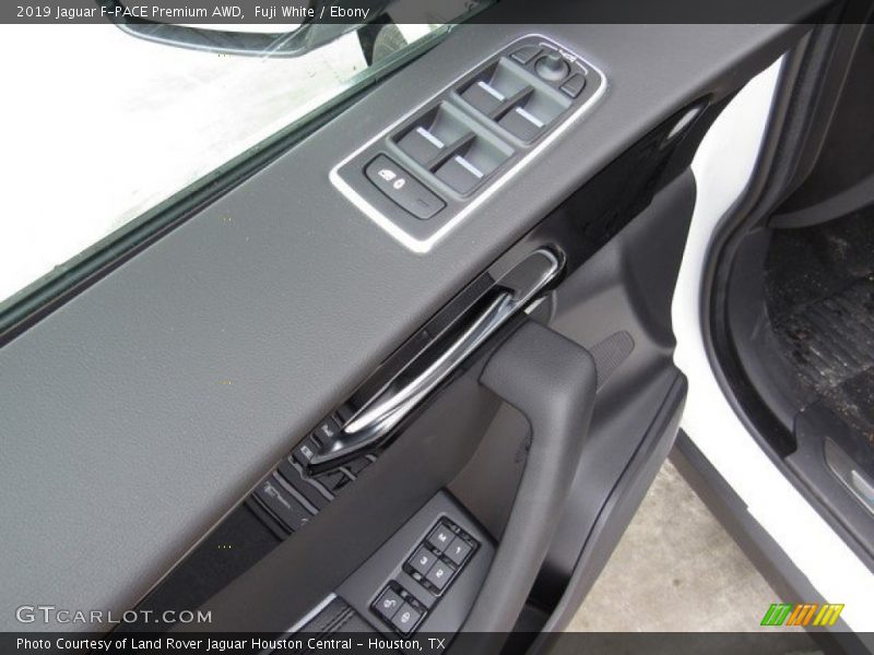 Fuji White / Ebony 2019 Jaguar F-PACE Premium AWD