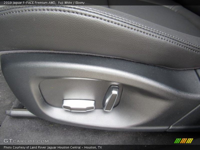 Fuji White / Ebony 2019 Jaguar F-PACE Premium AWD