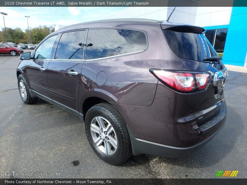 Sable Metallic / Dark Titanium/Light Titanium 2016 Chevrolet Traverse LT AWD
