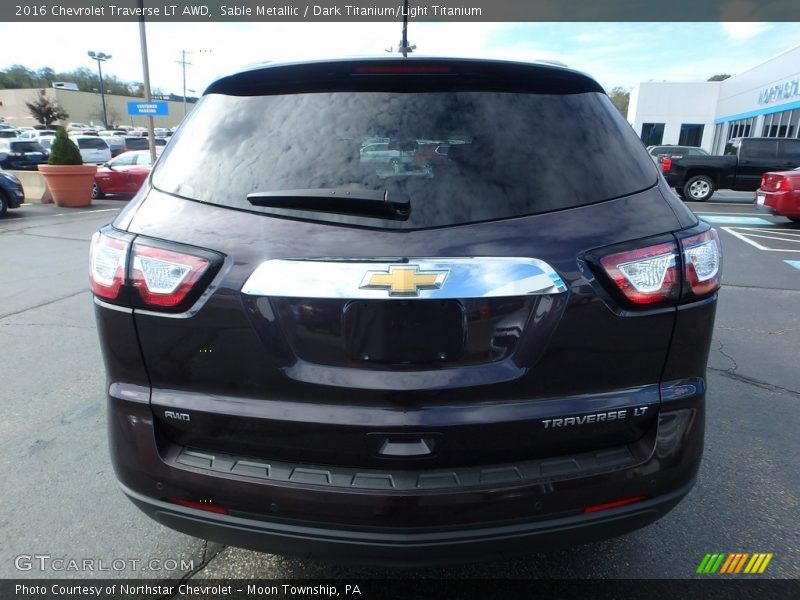 Sable Metallic / Dark Titanium/Light Titanium 2016 Chevrolet Traverse LT AWD