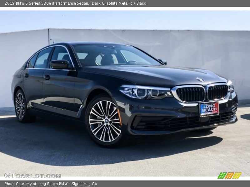 Dark Graphite Metallic / Black 2019 BMW 5 Series 530e iPerformance Sedan