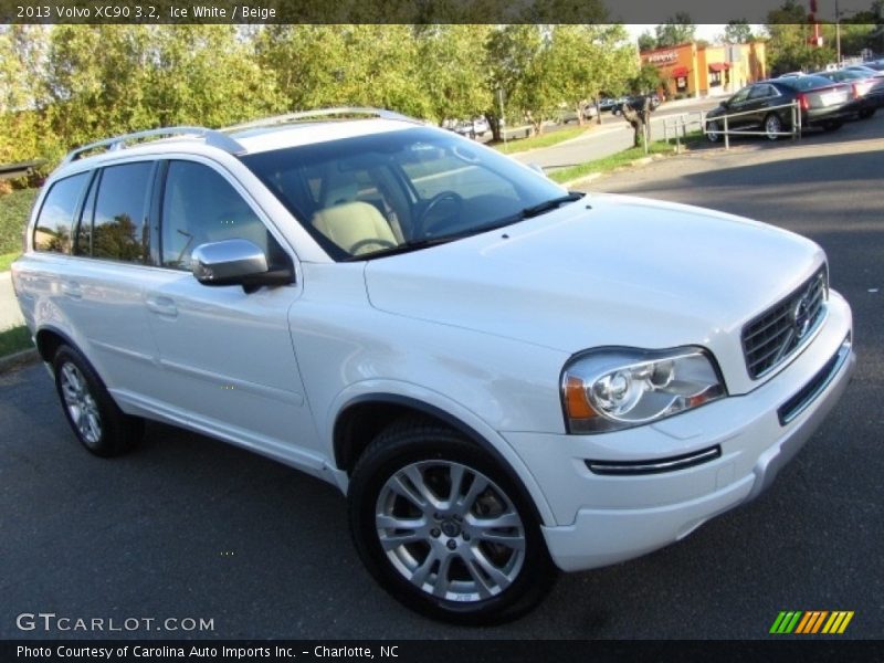 Ice White / Beige 2013 Volvo XC90 3.2