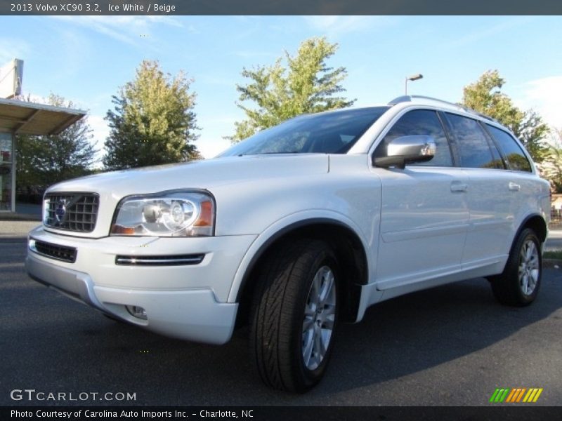 Ice White / Beige 2013 Volvo XC90 3.2