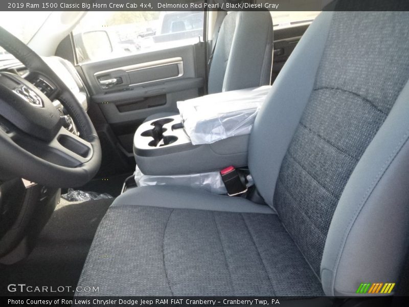 Delmonico Red Pearl / Black/Diesel Gray 2019 Ram 1500 Classic Big Horn Crew Cab 4x4