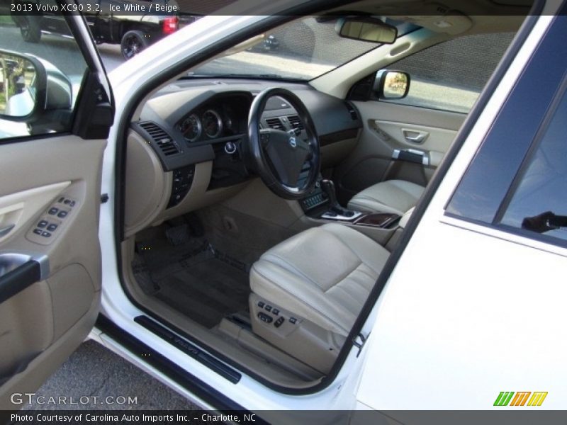Ice White / Beige 2013 Volvo XC90 3.2