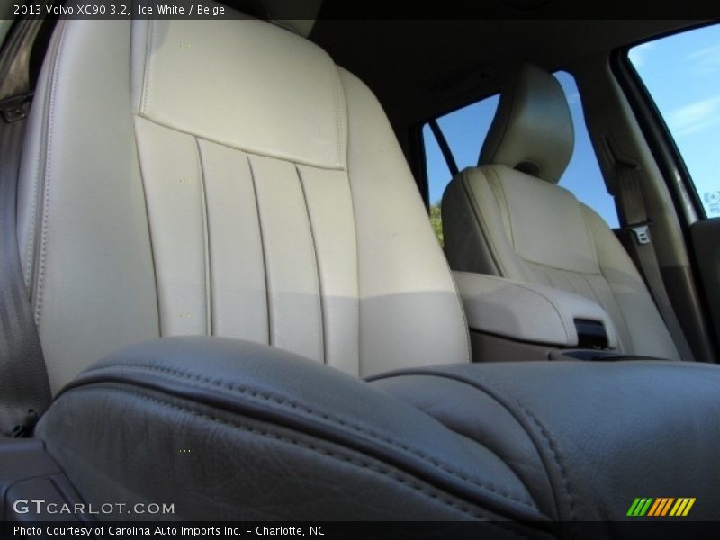 Ice White / Beige 2013 Volvo XC90 3.2