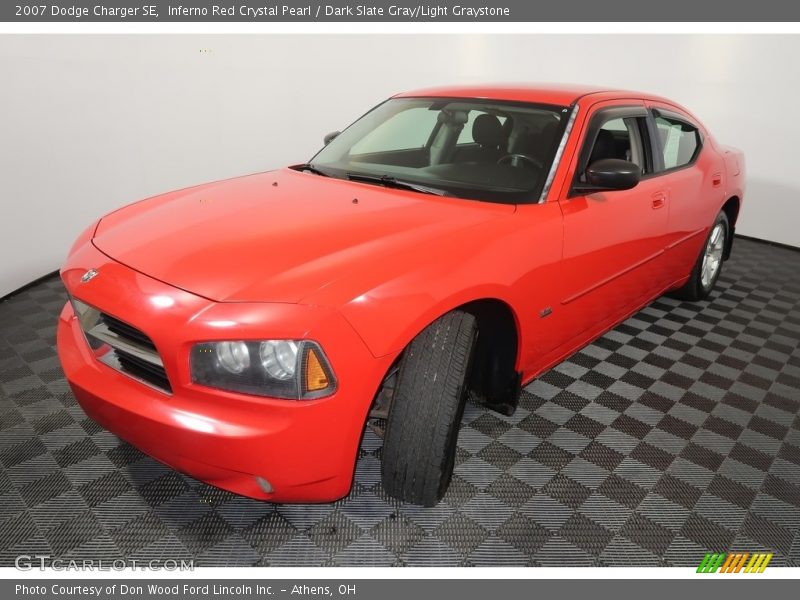 Inferno Red Crystal Pearl / Dark Slate Gray/Light Graystone 2007 Dodge Charger SE