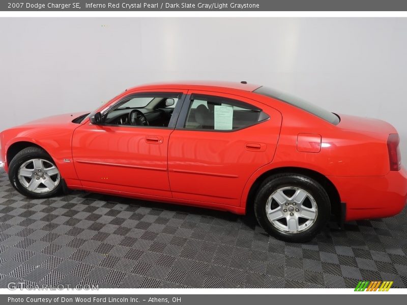 Inferno Red Crystal Pearl / Dark Slate Gray/Light Graystone 2007 Dodge Charger SE