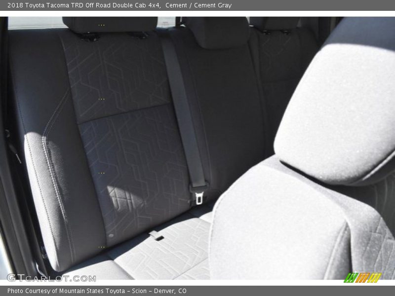 Cement / Cement Gray 2018 Toyota Tacoma TRD Off Road Double Cab 4x4