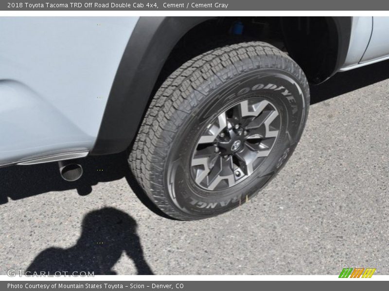 Cement / Cement Gray 2018 Toyota Tacoma TRD Off Road Double Cab 4x4