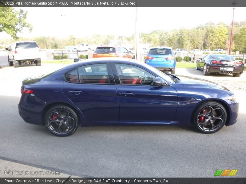 Montecarlo Blue Metallic / Black/Red 2019 Alfa Romeo Giulia Sport AWD
