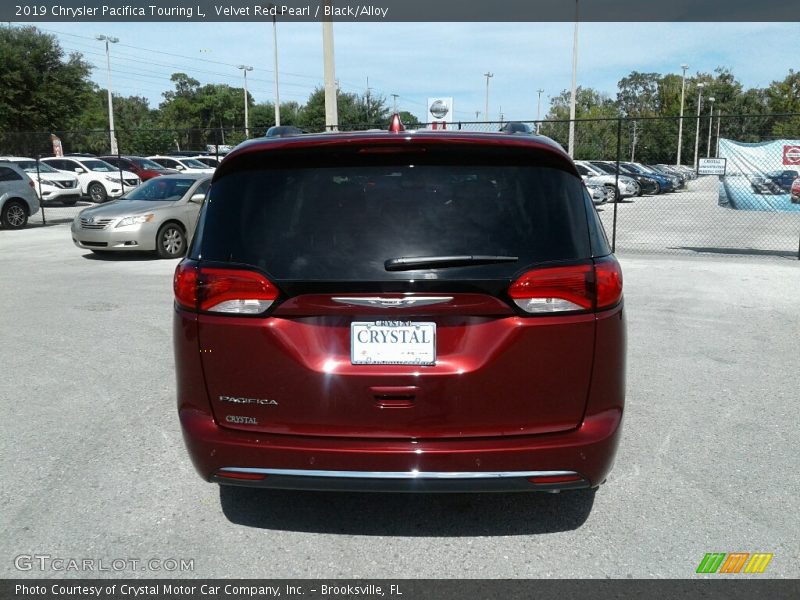 Velvet Red Pearl / Black/Alloy 2019 Chrysler Pacifica Touring L