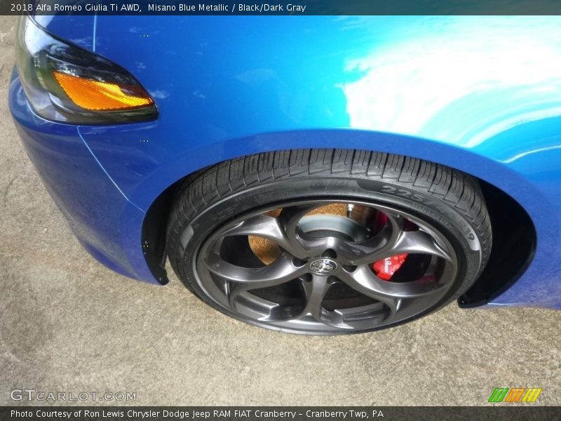 Misano Blue Metallic / Black/Dark Gray 2018 Alfa Romeo Giulia Ti AWD